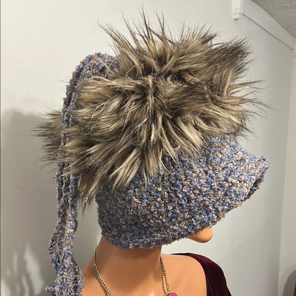Cozy Blue Knit Hat with Faux Fur Pom - Picture 8 of 15